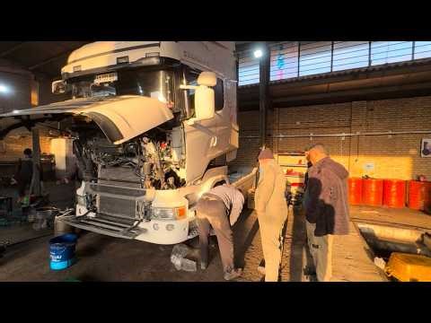 Truck Repair Mechanic Fixes Low Fuel Rail Pressure – Diesel Pump Replacement