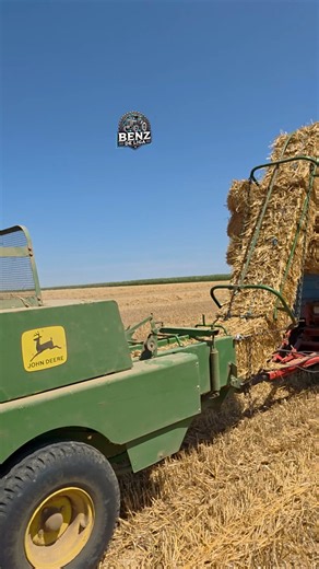 Deutz D mit John Deere 336 Kleinballenpresse🚜🌾🌞