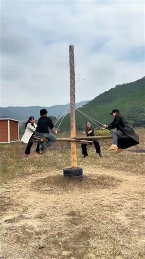 Genius DIY ! Wind-Up Spinning Toy in the Mountain Clearing 🌀