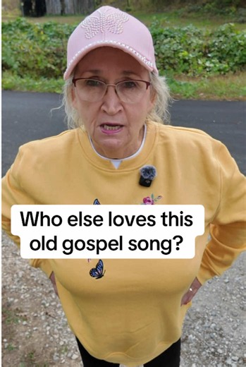 Do you love this old church hymn as much as I do?#gospelmusic #christiantok