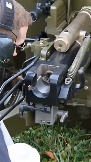 Hyper-Explosive" .50cal Ammo Test in Hotchkiss 1934 Anti-Tank Gun