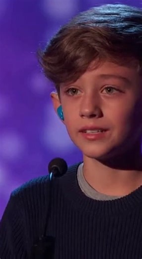 "Brother's Secret Sign of Love 🫶 A brother secretly learned sign language to say I love you.🥹😢😭