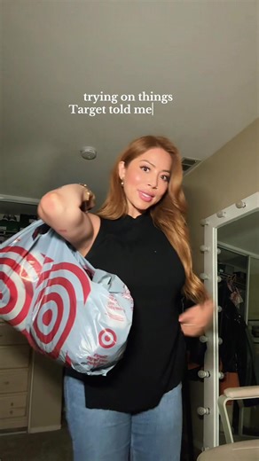 The maxi dress is so bomb for Christmas! | maxi dress