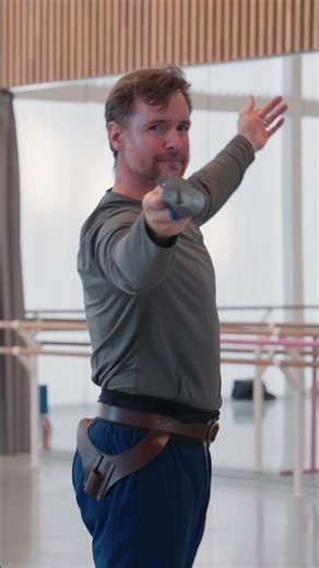 ⚔️ Not your usual ballet rehearsal! ⚔️| English National Ballet in Romeo & Juliet