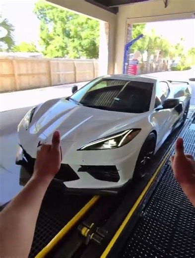 2023 Chevrolet Corvette Stingray 3LT is a high-performance American sports car that mixes luxury,