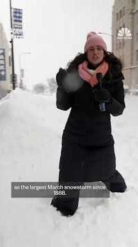 Severe storms bring heavy snowy and rain across the U.S.