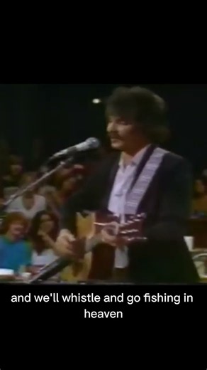 John Prine performing "Fish and Whistle" 💌 #johnprine #countrymusic #americana