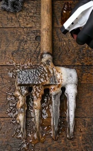 This 100-Year-Old Pitchfork Restoration Will Blow Your Mind! 🤯 #asmr #satisfying #restoration
