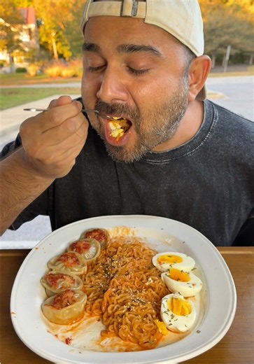I made sure it was EXTRA spicy and he still devoured it😡🤦🏽‍♀️#rockpaperscissors #rockpaperfoodchallenge #couplechallenge #couplegame