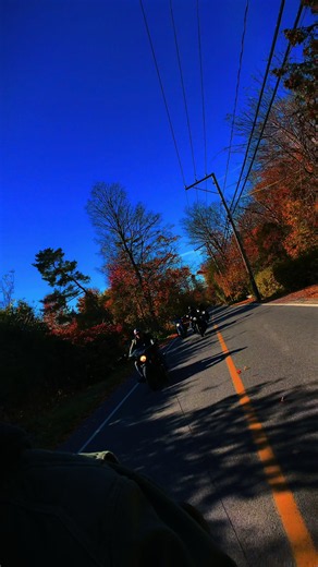 🍂🏍️ Fall rides hit different when you’re riding with your brothers. The crisp air, the colours of the season, the rumble of the Bikes, and that feeling of freedom you just can’t explain — you have to live it. . Proud to share the road with my West Island Iron Brothers. It’s more than riding; it’s friendship, loyalty, respect, and memories made one mile at a time. . The leaves may fall, but the brotherhood never fades. Ride safe, boys, and let’s make every mile count! 🔥🏍️ . #bikerlife #Brothe