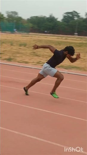 Sprint Start Block Practice 💨Powerful starts create winning races 💥Working on explosive drive 💪