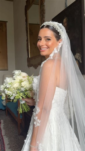 Bridal Makeup & Hair in Verona, Italy | Destination Wedding Behind the Scenes #makeupverona