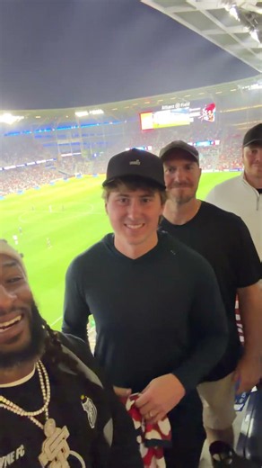 Aaron Jones Sr. & the Specialists Were in the House for the U.S. Men's National Team Game