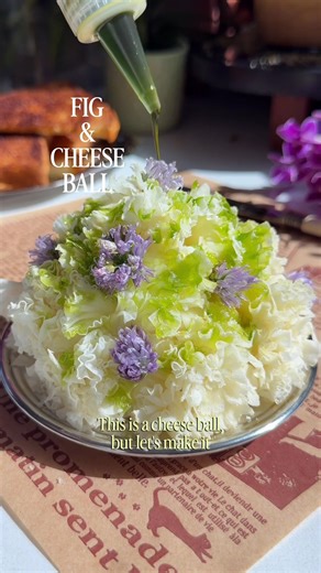 Brie & Petit Basque