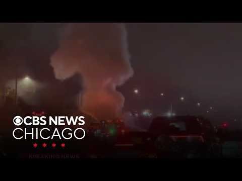 Driver killed in fiery 5-vehicle crash on Kennedy Expressway| Full Newscasts