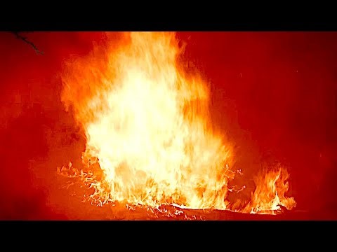 *{VERY EARLY ARRIVAL}~{FDNY BOX 0153}~{FDNY BATTLING MAJOR 4TH ALARM FIRE ON HUMBOLDT STREET, BKLN}*