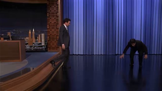 how do i explain to anyone that hudson williams in an all black suit grinding on the floor of the Jimmy Fallon Tonight Show was what fully convinced me to watch heated rivalry