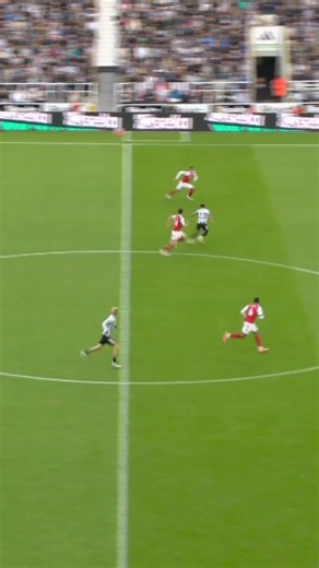 DECLAN RICE NEVER GIVES UP!