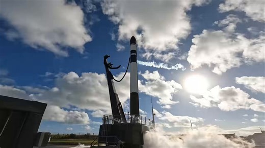 Two launches in two days from different launch pads and countries 🚀🚀 That's just business as usual now for the world's most frequently launched small-lift rocket.