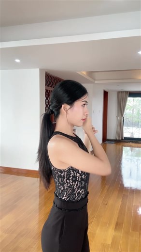 Elegant Korean Low Ponytail Hairstyle Tutorial