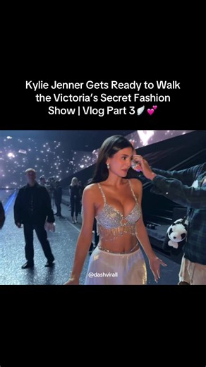 Kylie Jenner Gets Ready to Walk the Victoria’s Secret Fashion Show | Vlog Part 3 #kyliejenner #foryou