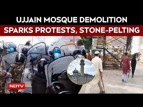 Ujjain Violence | Ujjain Mosque Demolition Sparks Clashes, Stone-Pelting And Tear Gas