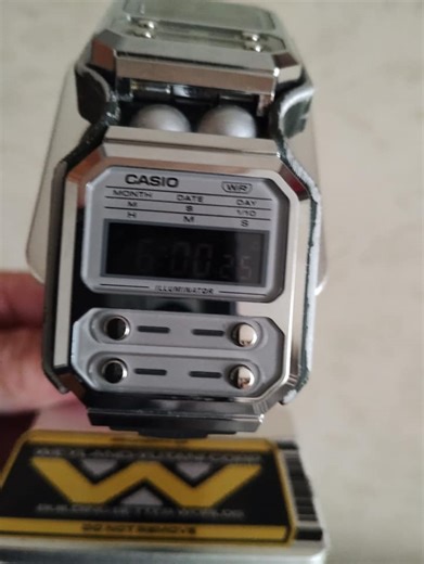 USS SULACO: ALIENS + PREDATORS | I'm space you may not hear your scream, but you can tell the time | Facebook