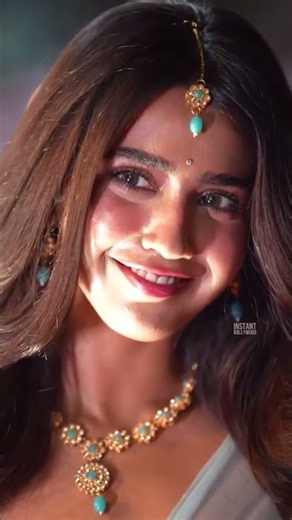 Roshni Walia😍