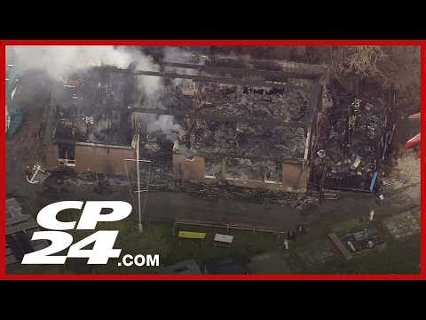 Nothing left of Toronto Humber Yacht Club after aggressive fire