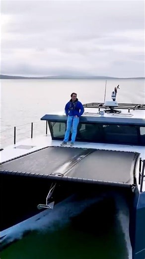 This $1M Boat Literally Flies Above the Ocean #luxury #watertechnology #innovation