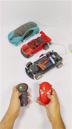 How to Control 2 Cars with 1 Remote / Remote control car Powered by DC motor / RC car vs RC car