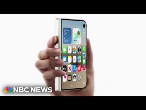 Screens crack on Apple’s new foldable iPhone