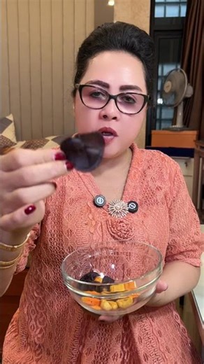 It turns out that Mamah also likes it.. Cici asked me to buy it again.