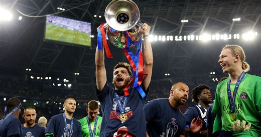 Khvicha Kvaratskhelia a été élu meilleur joueur de la Ligue des champions 2025-2026 par l'UEFA