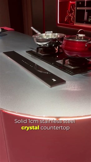 Stop searching for the perfect countertop. Solid 1cm Stainless steel is the ultimate kitchen flex!