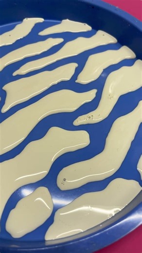 How to Create Resin Patterns in Amazing Clear Cast Epoxy with Liquid Latex