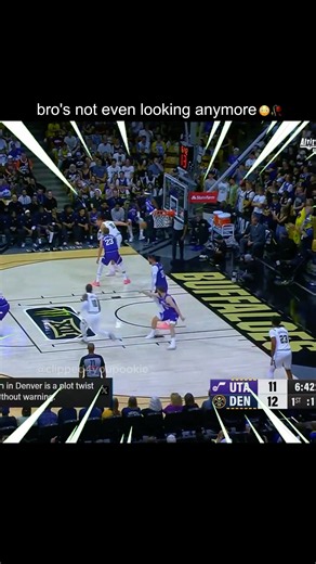 Nobody passes like Jokic...😭👀