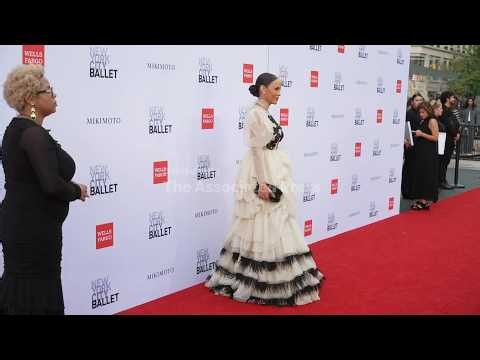 Sarah Jessica Parker, Julia Fox, Fran Drescher attend New York City Ballet Fall Fashion Gala