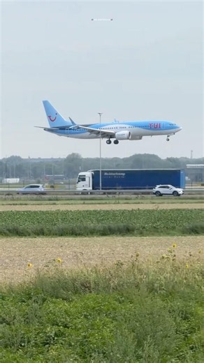 BOEING 737 MAX 8 TUI BRINDISI TO AMSTERDAM LANDING SCHIPHOL AIRPORT OOMAX #automobile #aviation