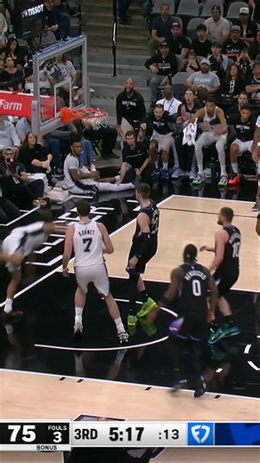 CLEAR THE RUNWAY ✈️💥🙆 📺 FanDuelSN SW | San Antonio Spurs