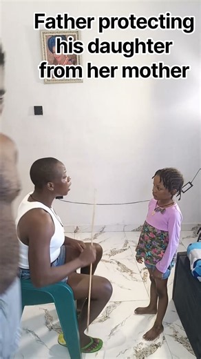 father protecting his daughter without her mother knowing 😂#family #couple