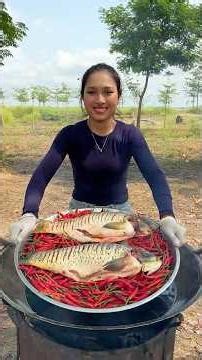Cooking yummy deep fried fish with chili recipe