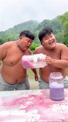 Funny Powder Prank Gone Wrong! 😂