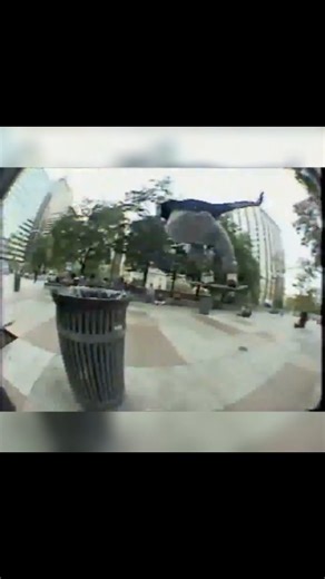 Sumo Skate on Instagram: "Josh Kalis in Alien Workshop’s Photosynthesis (2000) flawless plaza lines, perfect flick, and that unmistakable switch steeze. #joshkalis #photosynthesis #alienworkshop #lovepark #phillyskateboarding #switchgod #treflip #skateclassics #skatehistory #eastcoaststyle #plazaskating #oldbutgold #skateboardingisforever #sumoskate #sumoskatestore #moeskate"