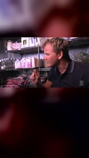 Kitchen Nightmares US S1E10: Ramsay and the chef in the walk-in #shorts