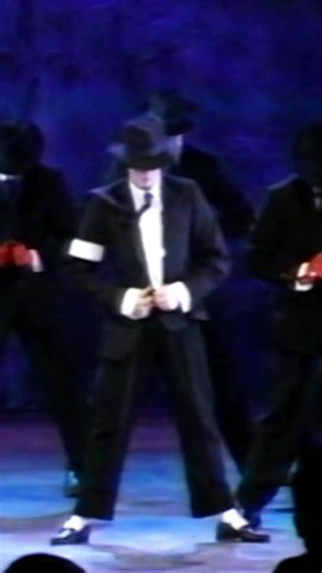 Michael Jackson - Dangerous 1995 ( Dangerous Tour ) ( 4k ) #michaeljackson #4k #1995 #Dangerous #viral @Michael Jackson