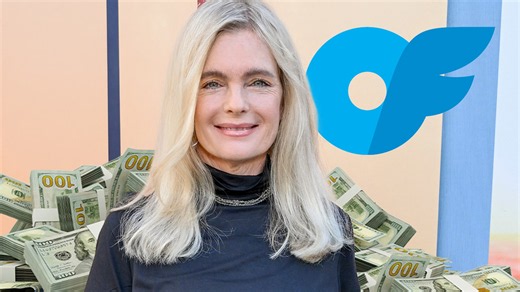 'Baywatch' Star Erika Eleniak on Track to Hit $1 Million in 1st Year on OnlyFans