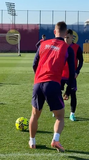 When technique does the talking 😮‍💨 | FC Barcelona