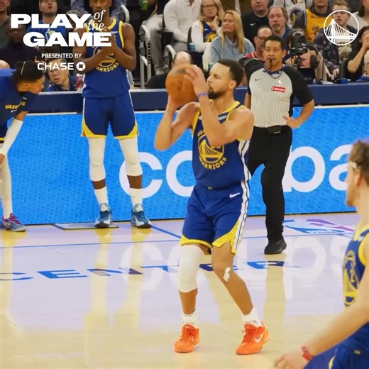Pullin' up from deeeeeep 🎯 Chase || Play of the Game | Golden State Warriors
