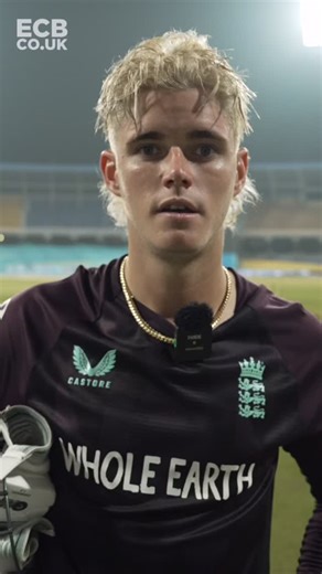 “You can see umpiring is a tough job” 😅 Jacob Bethell tests his skills behind the stumps… | England Cricket